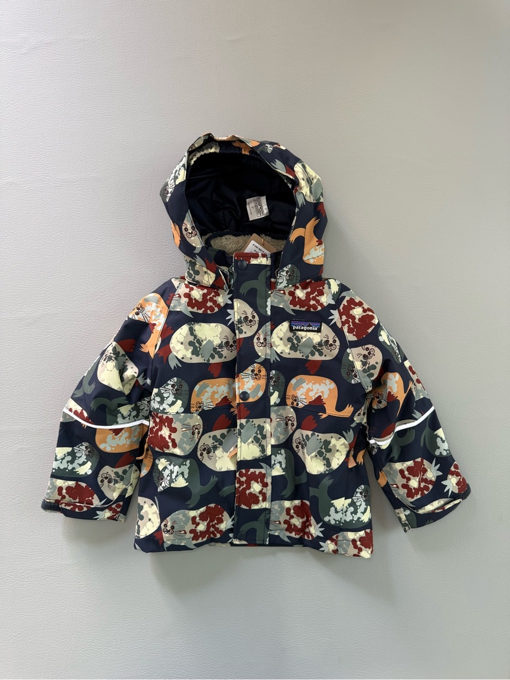 Patagonia Baby All Seasons 3-in-1 Jacket Bubbly Seals Kids size 2T - New